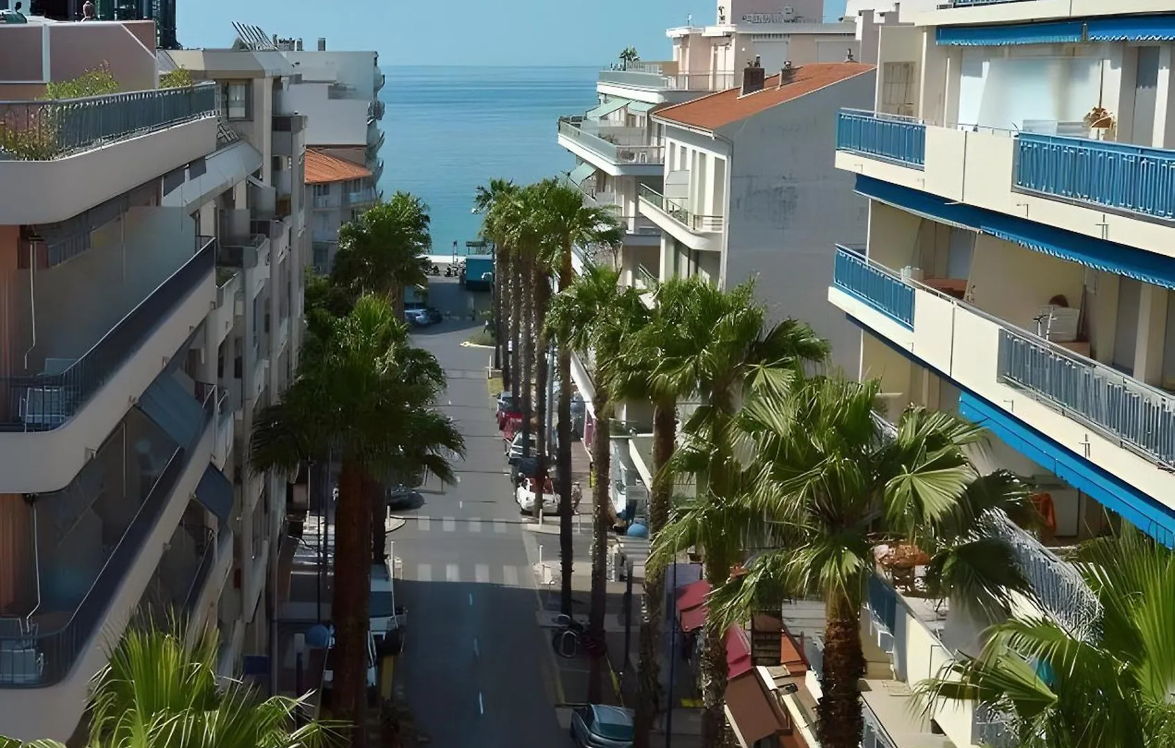 Meuble De Tourisme 3P Avec Clim Apartment Antibes 0*,  France